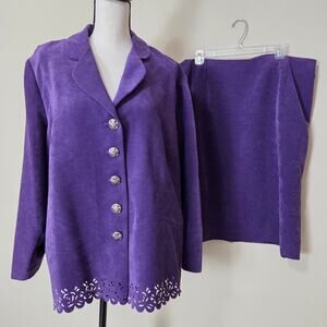 Leslie Faye 22WP Microfiber 2 Pc Jacket Cut Out Hem A-line Skirt